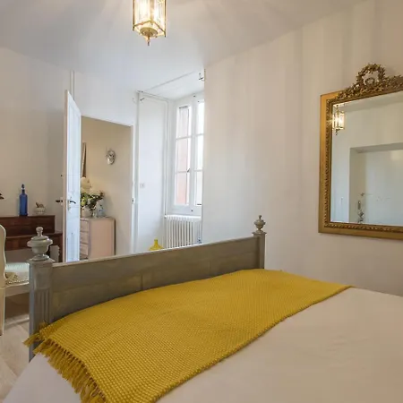 فندق مبيت وإفطار Chez Sylvie Et Guy Chignin